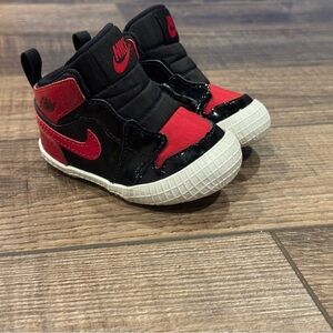 Nike Air Jordan 1 Crib Bootie Bred Black Red White Baby Shoes Size 3C AT3745-063